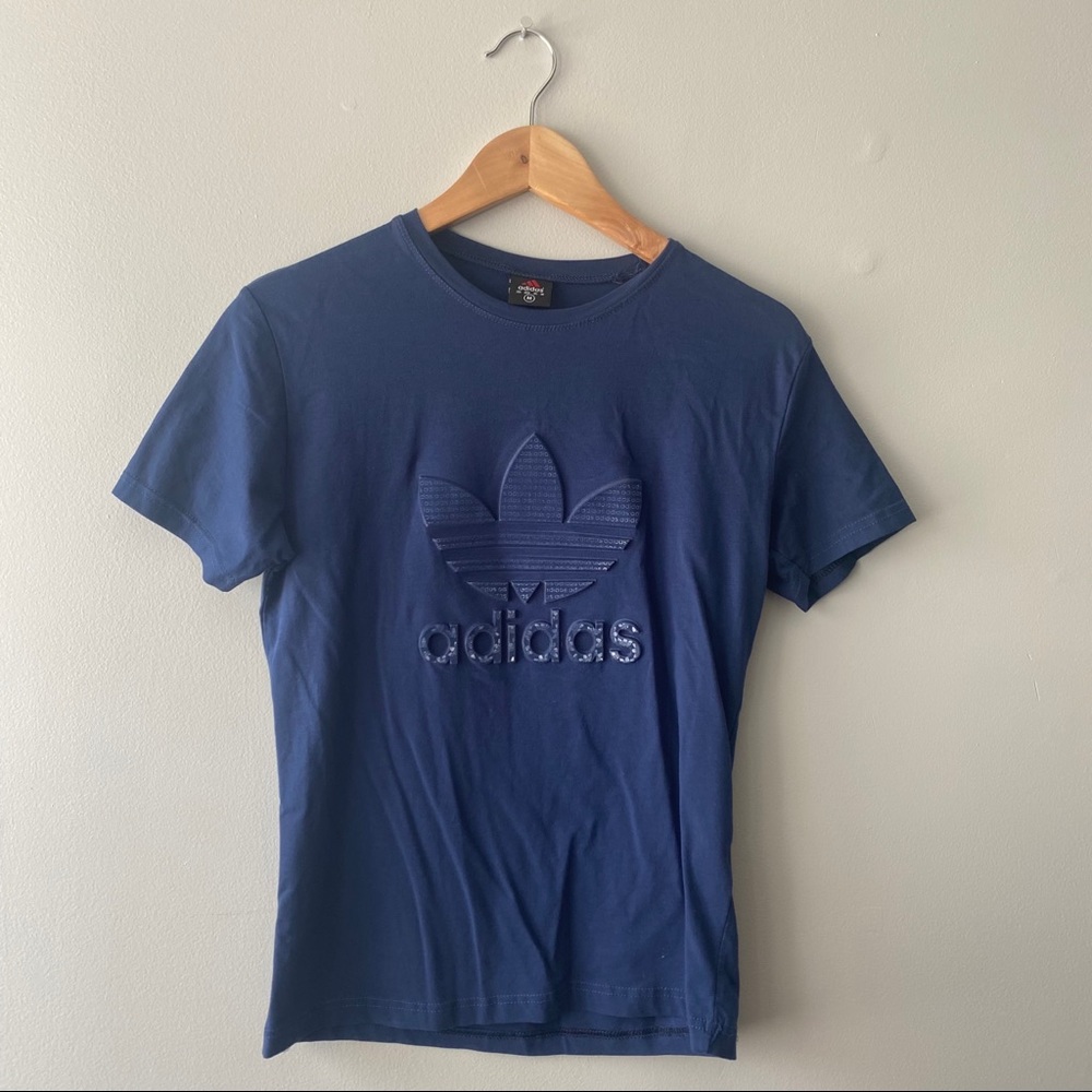 ADIDAS T SHIRT